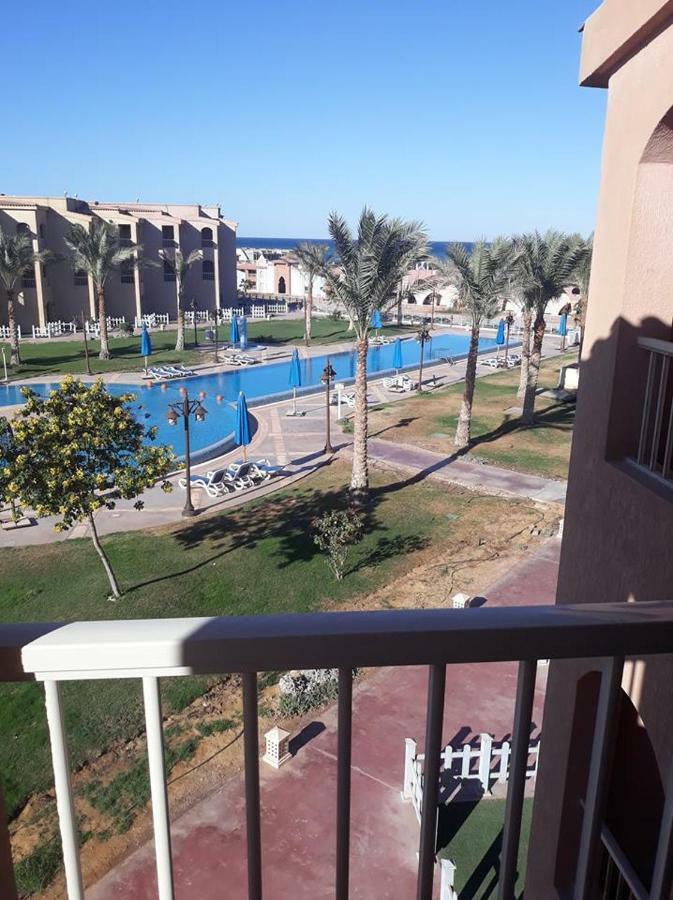 Special Chalets In Porto South Beach Families Ain Sukhna Exterior photo